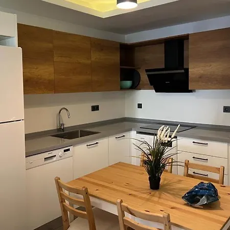 Apartment Enoya *